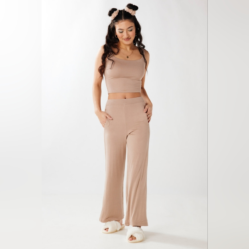 Leze the label Alicia pants